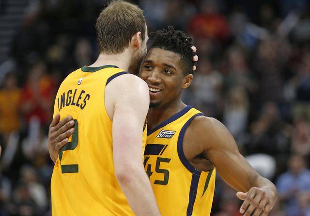 注重与球员 注重与球员